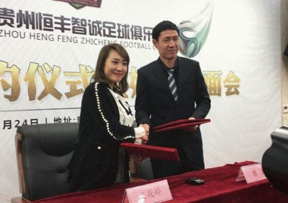 两人也成为年末被;磕糖最频繁的银幕情侣之一